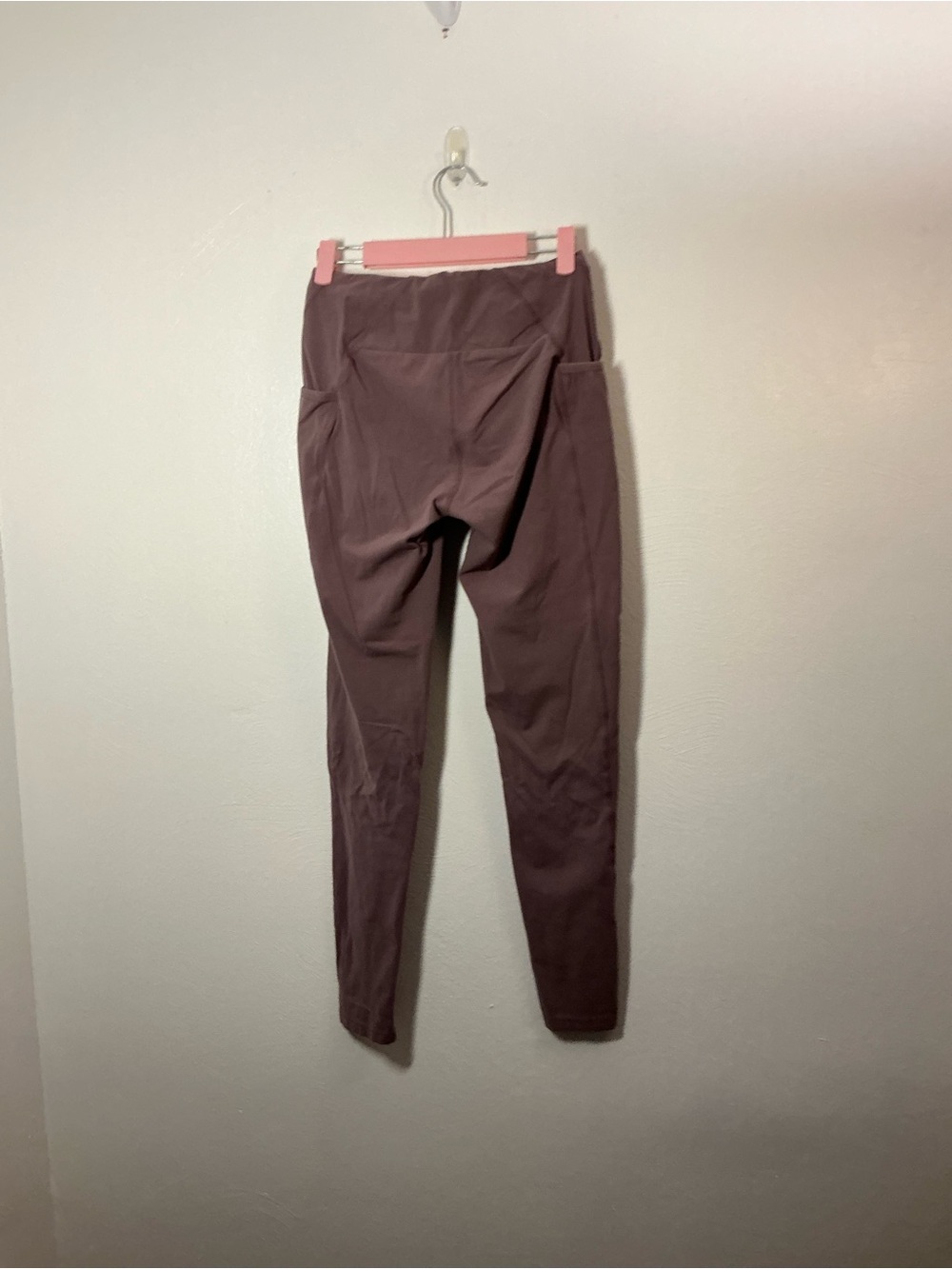 Gymshark High-Rise Leggings in Dusky Mauve Size Medium - Picture 2 of 7